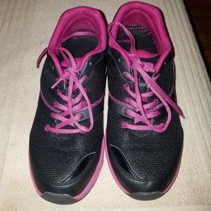 Vionic walking sneakers